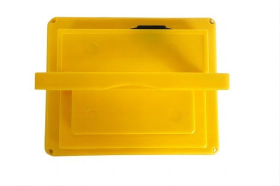 Batería de litio BMS LifeP04 integrada de alta capacidad 12,8 V 240AH respetuosa con el medio ambiente para barcos de pesca