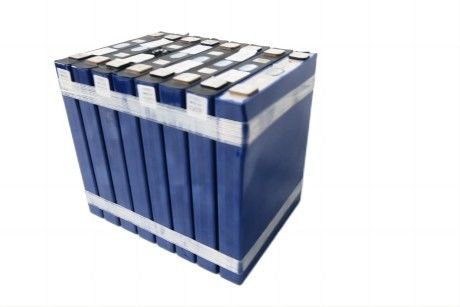 Batería de fosfato de hierro y litio de alta potencia 3,2 V 202AH resistente al agua sin efecto memoria BMS integrada para equipos de medición