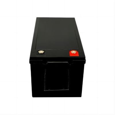 Talud ligero 25.6V 100AH ​​del fosfato del hierro del litio IP65 con el monitor