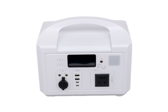 Carga rápida PD30W QC3.0 Recarga cilíndrica LifePO4 Batería Estación de energía móvil con BMS para el suministro de energía solar