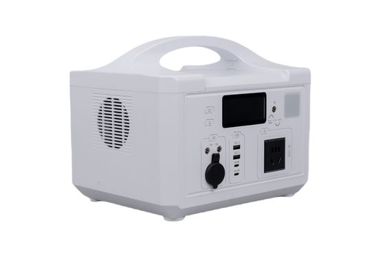 Carga rápida PD30W QC3.0 Recarga cilíndrica LifePO4 Batería Estación de energía móvil con BMS para el suministro de energía solar