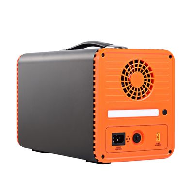 220V / 110V Carga rápida en 2,5 horas MPPR apoya estación de energía portátil con APP / Bluetooth para apagones al aire libre