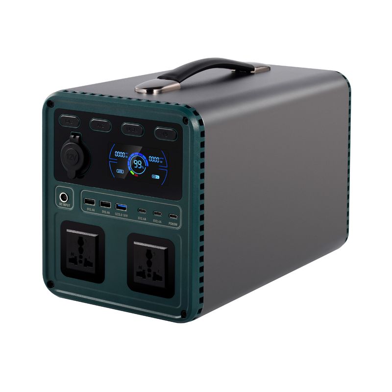Alta eficiencia AC 4 * 220V / 110V Batería recargable Lifepo4 con Bluetooth WiFi Generador de energía portátil para camping RV